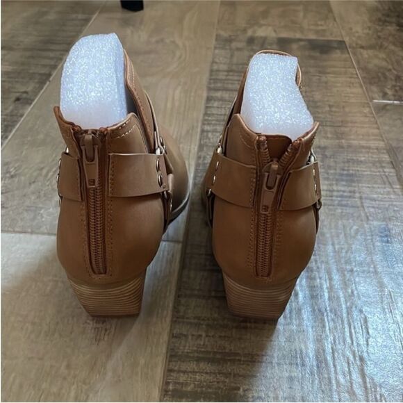 Dolce Vita Brown Ankle Boots size 6 Pointed Toe Western Cowboy Bootie - Picture 6 of 9